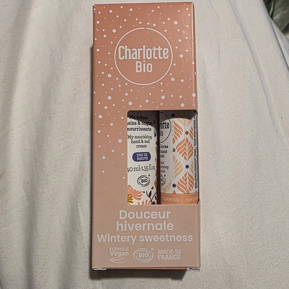 Charlotte Bio Wintery Sweetness Lip And Hand Kit